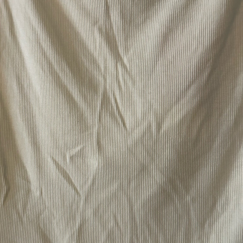 A New Day Navy Tank and Wild Fable Yellow Women Tops size Medium - Picture 4 of 5